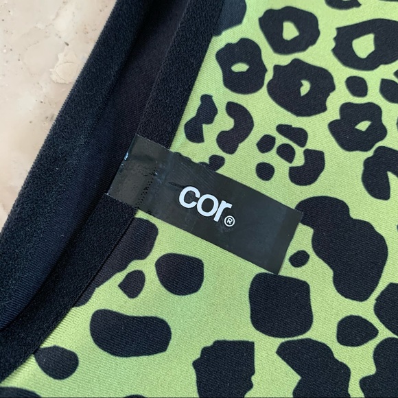 ULTRACOR sports bra cheetah leopard neon - Picture 3 of 6